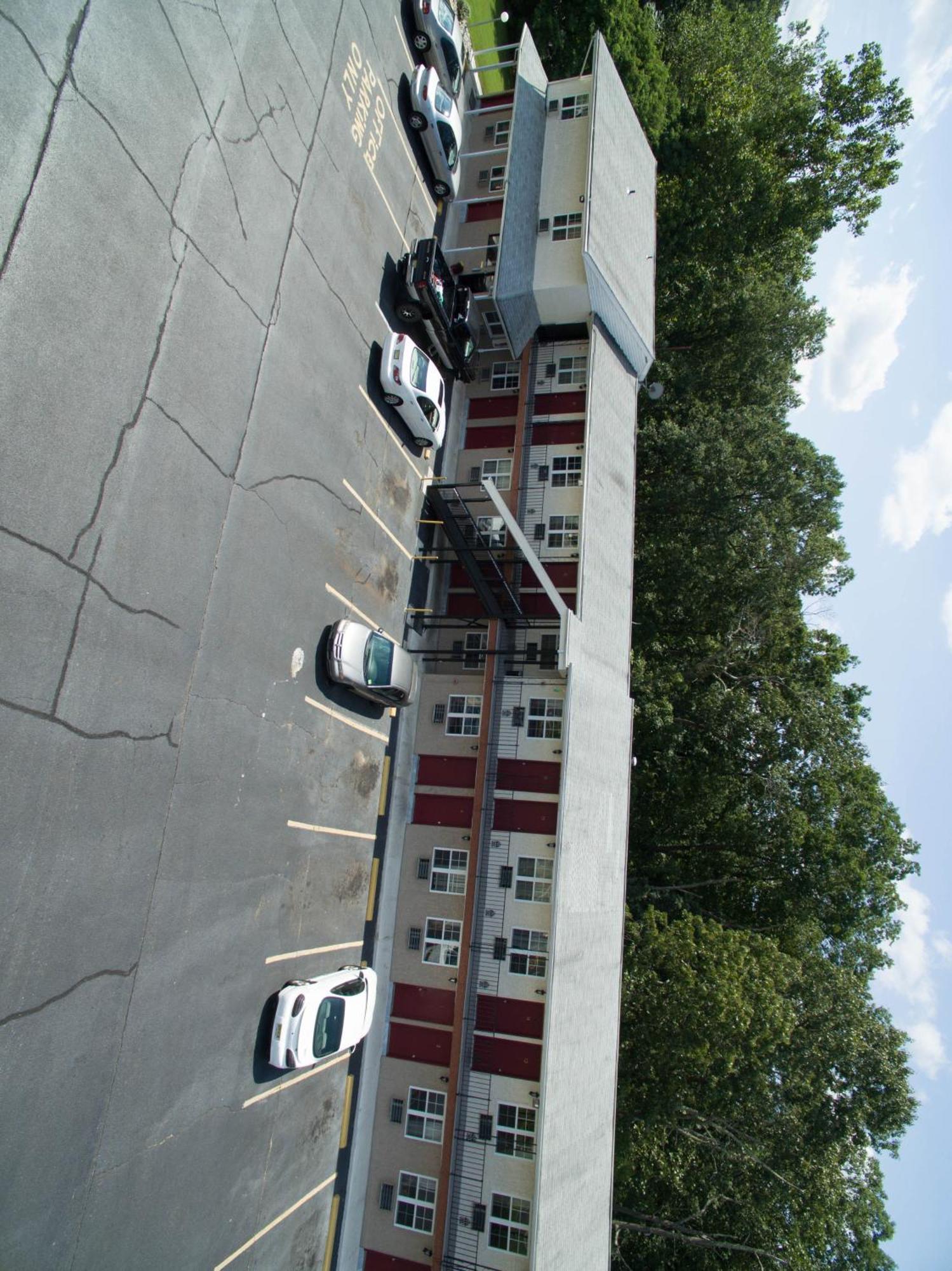 Red Carpet Inn Berlin Eksteriør billede